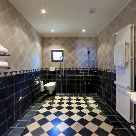 Kasteelhoeve De Kerckhem فندق مبيت وإفطار 3*