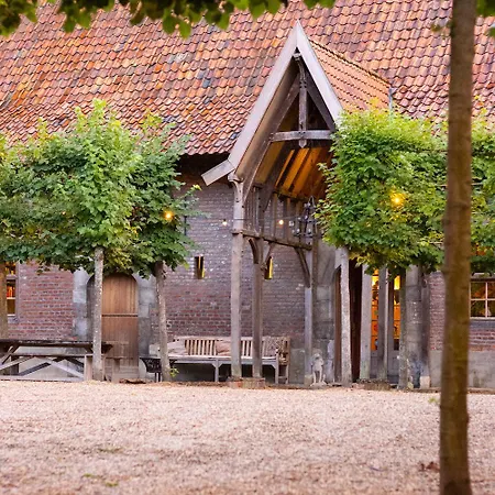 Kasteelhoeve De Kerckhem فندق مبيت وإفطار 3*