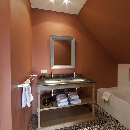 Kasteelhoeve De Kerckhem فندق مبيت وإفطار 3*